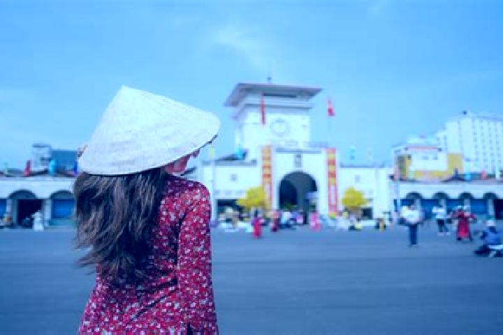 Ellie, 28 — Escort in Buon Tur, Vietnam