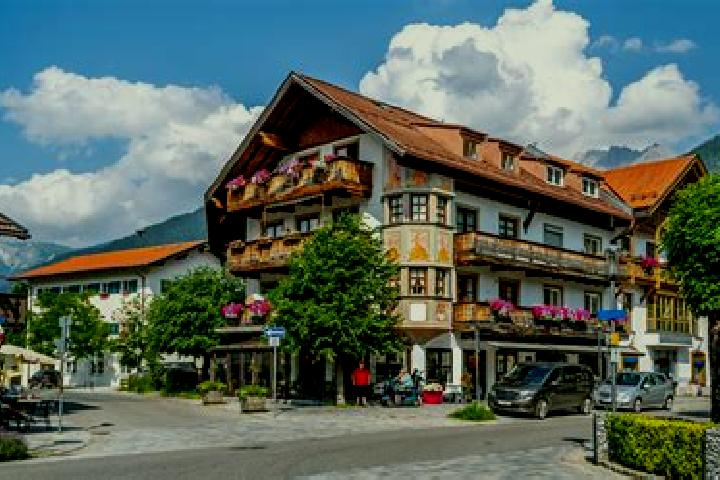 Ellie, 28 — Escort in Garmisch-Partenkirchen, Germany