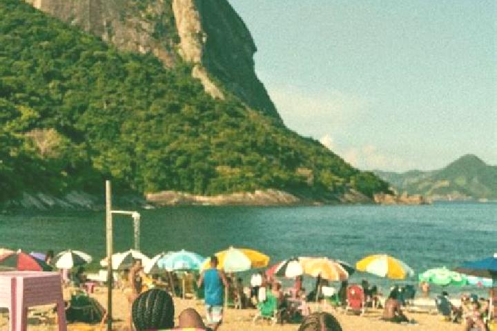 Ellie, 28 — Escort in Iacri, Brazil