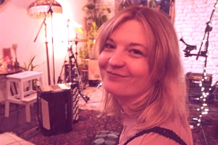 Ellie, 28 — Escort in Lutynia, Poland