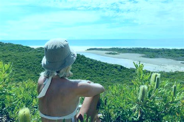 Ellie, 28 — Escort in Moreton Island, Australia