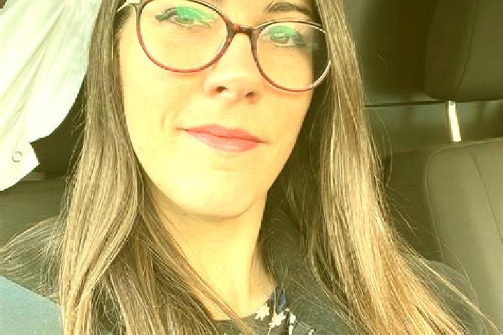 Ellie, 28 — Escort in Saint-Symphorien, France