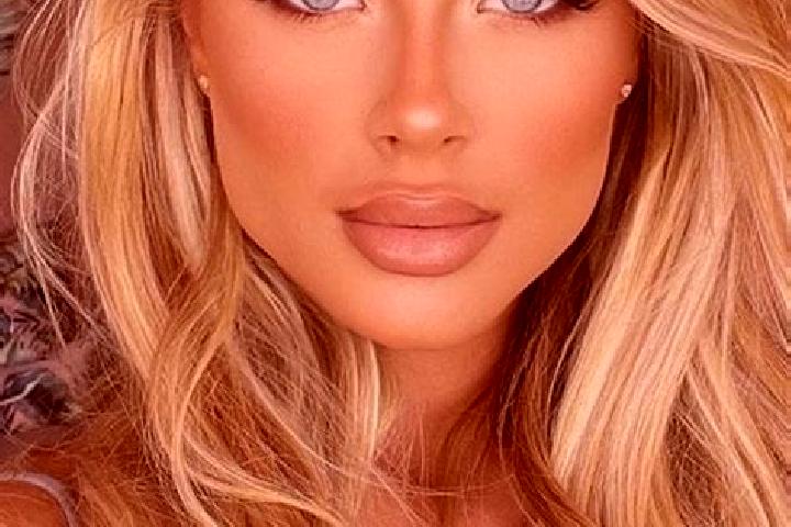 Ellie, 29, a blonde blue-eyed latina companion based in Kinali. Offering Fetish, Overnight, Domination. Available for incall and outcall, overnight bookings ...