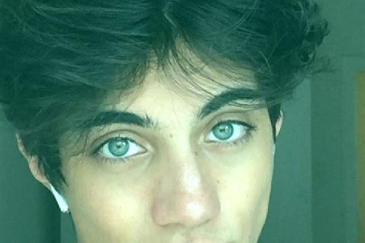 Ellie, 29, a chestnut green-eyed caucasian companion based in Chatellerault. Offering Overnight, BDSM, 69, Erotic Massage. Available for incall and outcall, ...