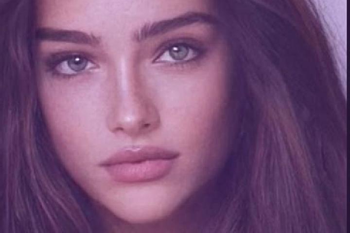Ellie, 29, a chestnut grey-eyed caucasian companion based in Vukosavljevica. Offering Couples, A-Level, Tantra, Duos, Party Girl. Available for incall and ou...