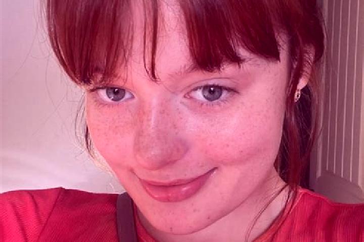 Ellie, 29, a red grey-eyed asian companion based in Episkopi. Offering BDSM, Striptease, Party Girl. Available for incall and outcall, day and evening dates.