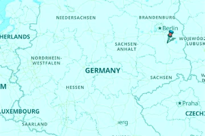 Ellie, 29 — Escort in Koethen, Germany