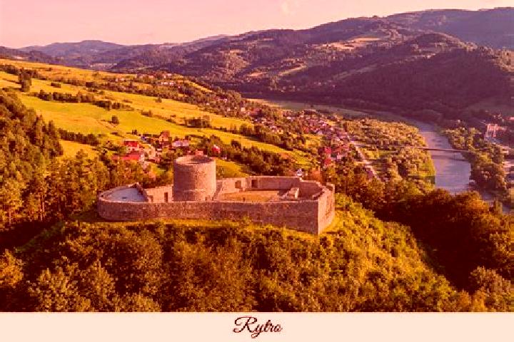 Ellie, 29 — Escort in Rytro, Poland