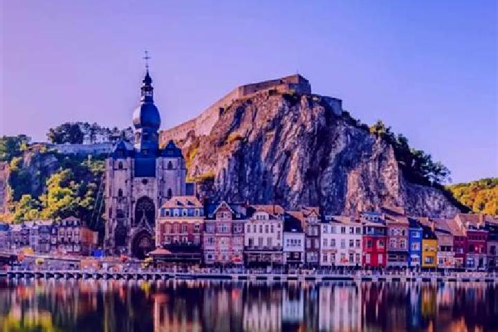Ellie, 29 — Escort in Saint-Vaast, Belgium
