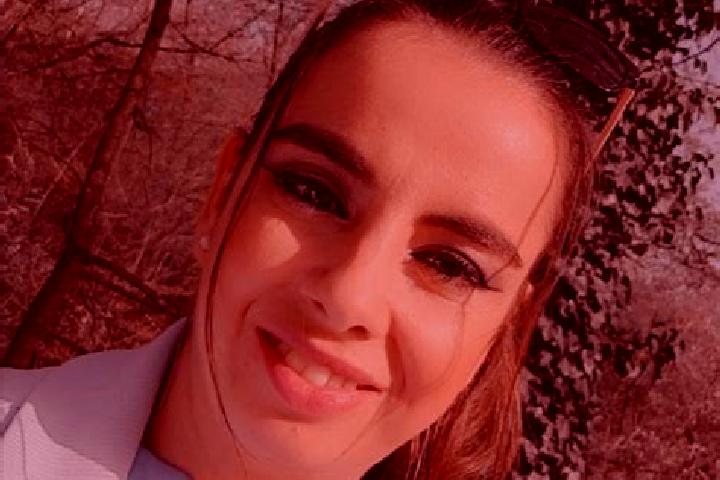 Ellie, 29 — Escort in Sanem, Luxembourg
