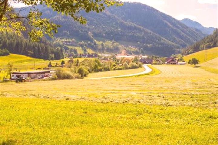 Ellie, 29 — Escort in Sankt Katharein an der Laming, Austria