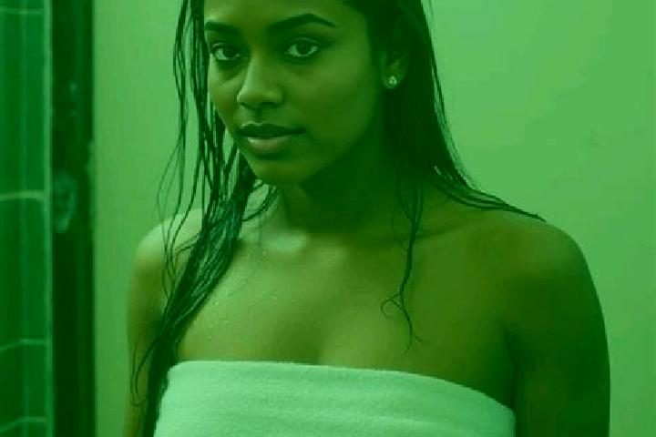 Ellie, 29 — Escort in Talisma, Brazil