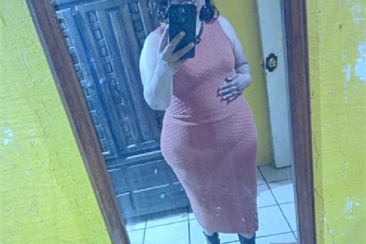 Ellie, 29 — Escort in Zinaparo, Mexico