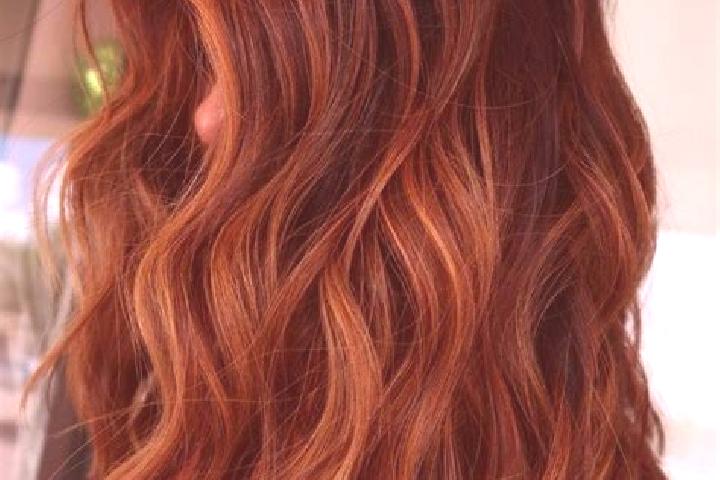 Ellie, 30, a auburn brown-eyed slavic companion based in Perreux. Offering BDSM, Roleplay, Tantra, Girlfriend Experience, Erotic Massage. Available for incal...
