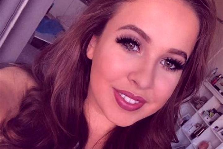 Ellie, 30, a black grey-eyed mixed companion based in Tunes. Offering Girlfriend Experience, Fetish, A-Level, Striptease. Available for incall and outcall, d...
