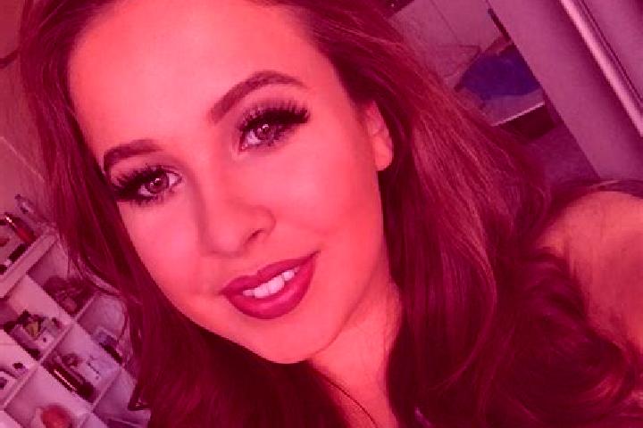 Ellie, 30, a blonde brown-eyed ebony companion based in Formigueiro. Offering Prostate Massage, 69, Massage, OWO. Available for incall and outcall, day and e...