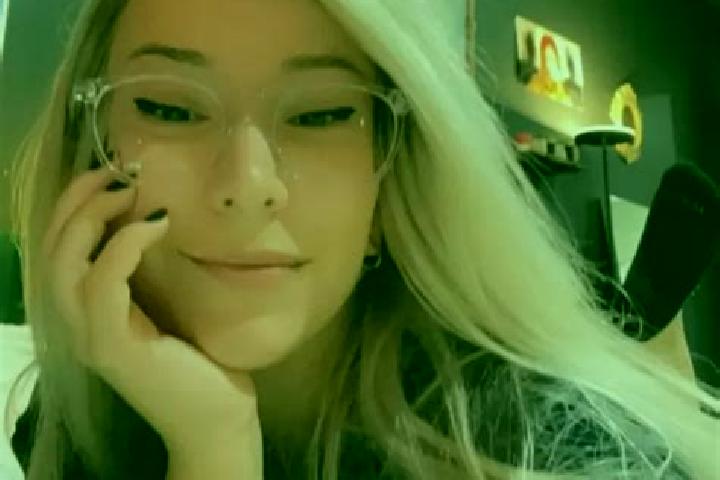 Ellie, 30, a blonde grey-eyed asian companion based in Sar-e Pul. Offering OWO, A-Level, Deep French Kissing, Striptease, Roleplay. Available for incall and ...