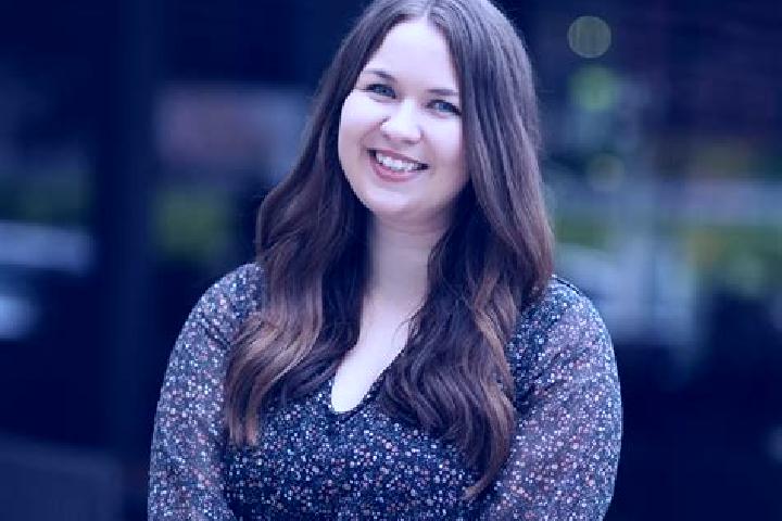 Ellie, 30 — Escort in Albersdorf, Germany