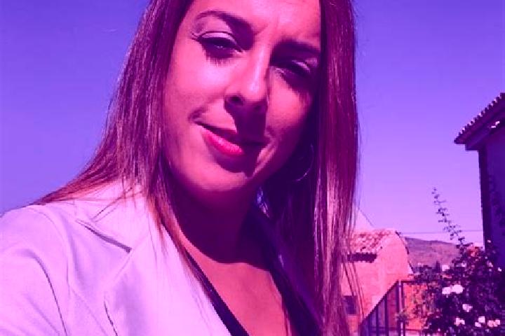 Ellie, 30 — Escort in Alloza, Spain