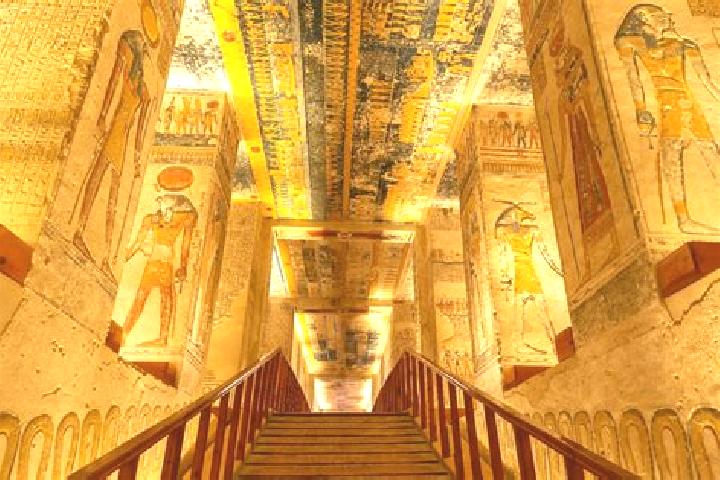 Ellie, 30 — Escort in Bani Ubayd, Egypt