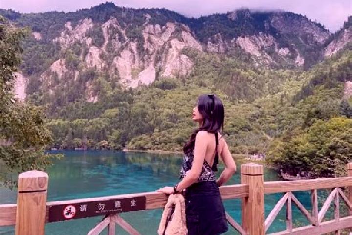 Ellie, 30 — Escort in Chadianzi, China
