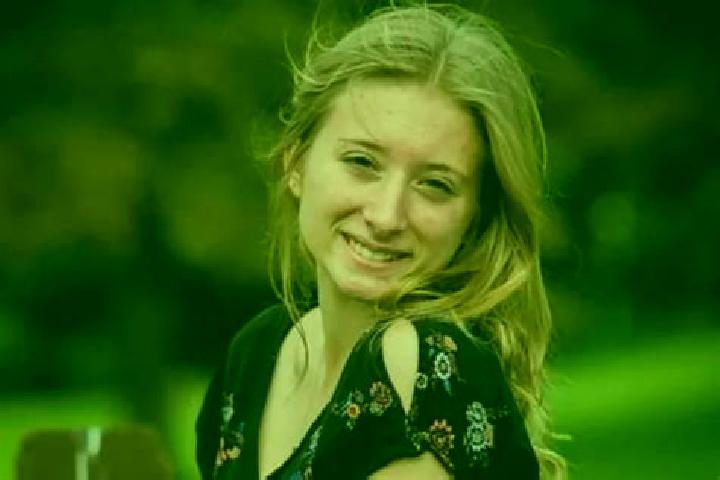 Ellie, 30 — Escort in Hebron, United States