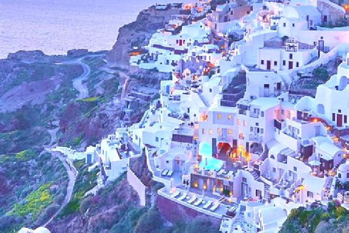 Ellie, 30 — Escort in Terpsithea, Greece