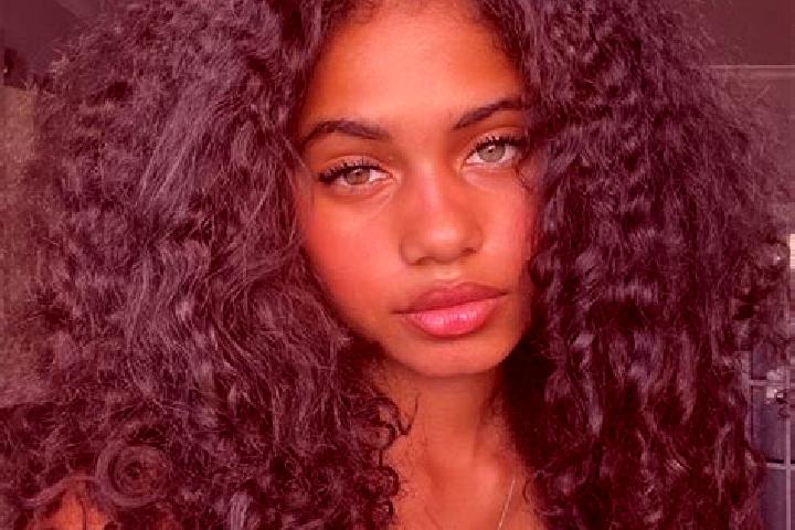 Ellie, 31, a black grey-eyed ebony companion based in Morrice. Offering Couples, A-Level, 69. Available for incall and outcall, day and evening dates.
