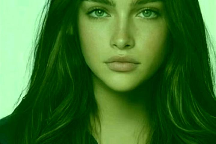 Ellie, 31, a brunette blue-eyed caucasian companion based in Tardos. Offering Domination, Prostate Massage, Party Girl, Tantra. Available for incall and outc...