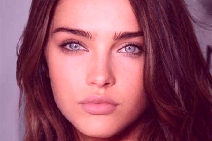 Ellie, 31, a brunette dark-eyed caucasian companion based in Muriel Viejo. Offering Fetish, Couples, OWO. Available for incall and outcall, overnight booking...