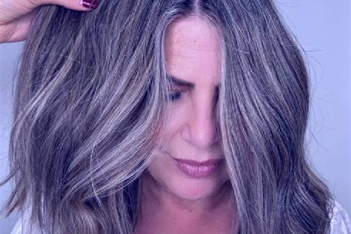 Ellie, 31, a dark blonde grey-eyed caribbean companion based in Pedras Rubras. Offering Domination, Dinner Date, Massage, Girlfriend Experience, Duos. Availa...