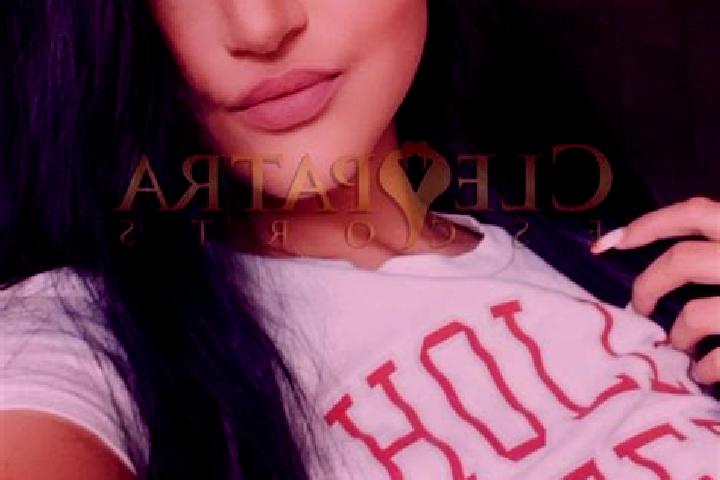 Ellie, 31, a red grey-eyed ebony companion based in Kashtanovoye. Offering 69, Tantra, Fetish, OWO, Domination. Available for incall and outcall, day and eve...