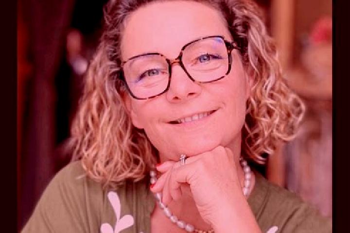 Ellie, 31 — Escort in Jouy-sous-Thelle, France