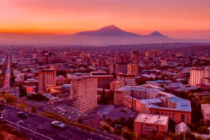 Ellie, 31 — Escort in Mrganush, Armenia
