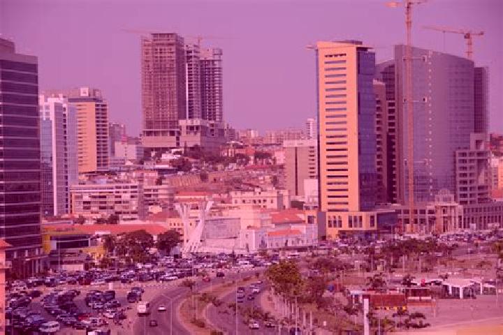 Ellie, 31 — Escort in Mucusso, Angola