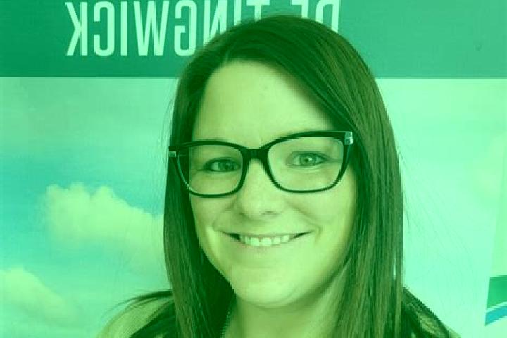 Ellie, 31 — Escort in Saint-Remi-de-Tingwick, Canada