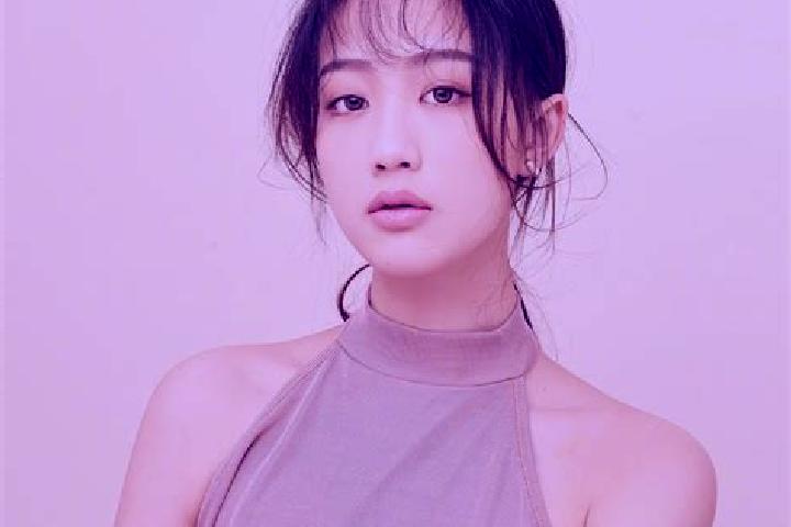 Ellie, 31 — Escort in Shiqian, China