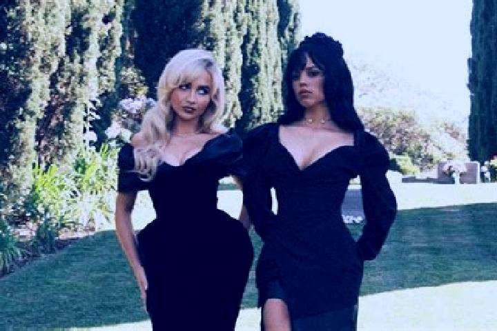 Ellie, 32, a chestnut blue-eyed middle eastern companion based in Spriana. Offering Roleplay, A-Level, 69, Striptease. Available for incall and outcall, day ...