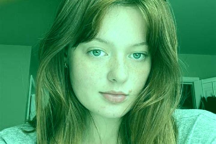 Ellie, 32, a red dark-eyed european companion based in Coronel Moldes. Offering 69, Couples, Massage. Available for incall and outcall, overnight bookings av...
