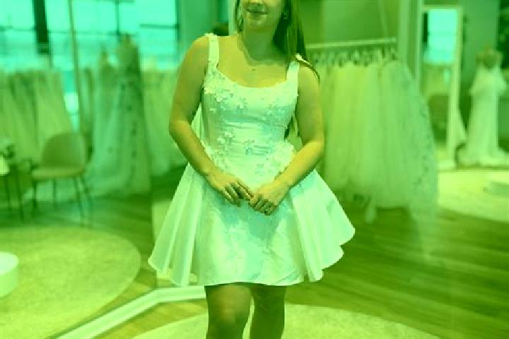 Ellie, 32 — Escort in Hrushivka, Ukraine