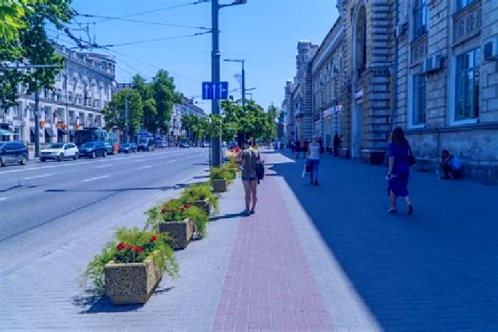 Ellie, 32 — Escort in Marculesti, Moldova