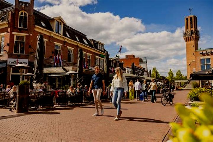 Ellie, 32 — Escort in Marle, Netherlands