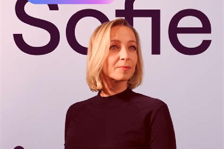 Ellie, 32 — Escort in Meldert, Belgium