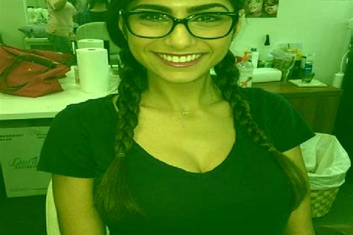 Ellie, 32 — Escort in Misca, Romania