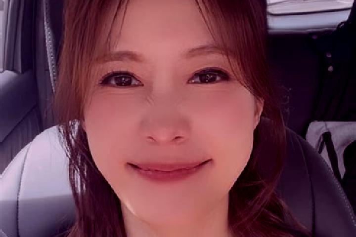 Ellie, 32 — Escort in Ningchang, China