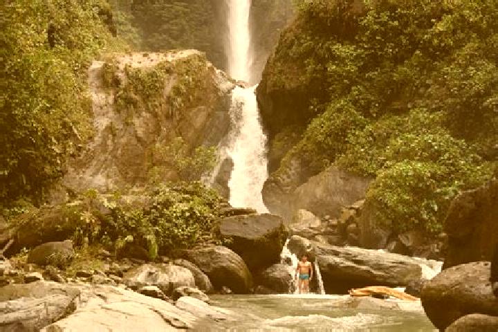 Ellie, 32 — Escort in San Luis, Ecuador