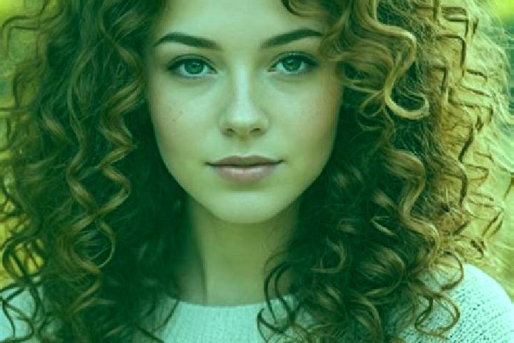 Ellie, 33, a auburn blue-eyed slavic companion based in Nasim Shahr. Offering CIM, Duos, Deep French Kissing, OWO. Available for incall and outcall, overnigh...