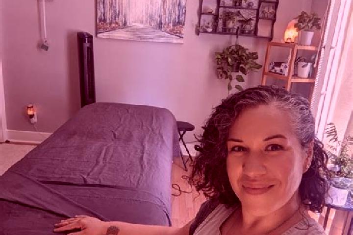 Ellie, 33, a black blue-eyed mediterranean companion based in Markham. Offering Fetish, Girlfriend Experience, Erotic Massage. Available for incall and outca...