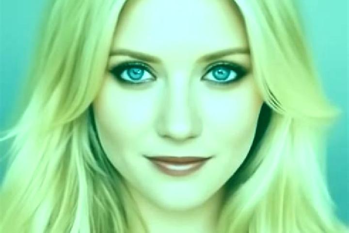 Ellie, 33, a blonde grey-eyed caucasian companion based in Jeuxey. Offering Overnight, Erotic Massage, CIM, Domination. Available for incall and outcall, day...