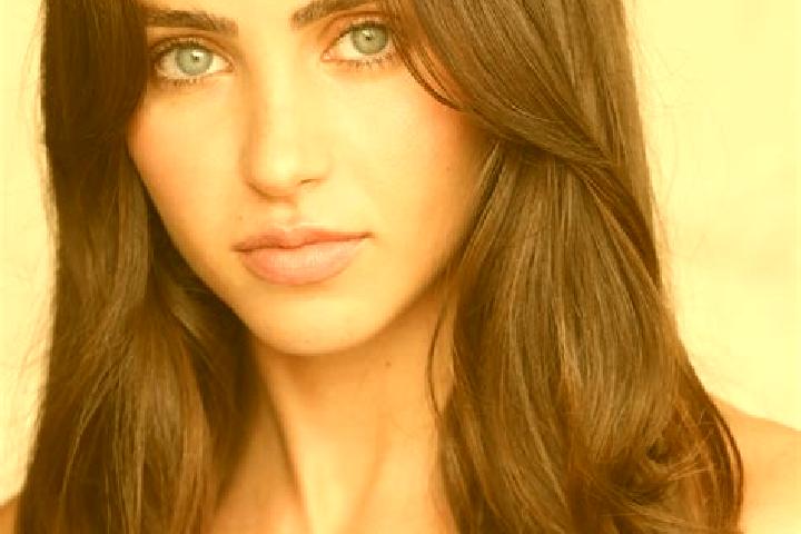 Ellie, 33, a brunette grey-eyed european companion based in Guibouo. Offering Massage, Overnight, GFE. Available for incall and outcall, day and evening dates.